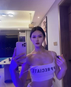 上海选妃帝王浴莞式情趣高端馆