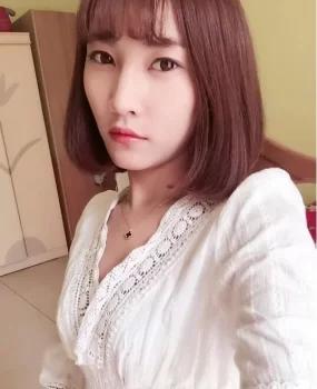 说中的网红女神，漂亮就是硬道理！真实的兼职，真实的感受